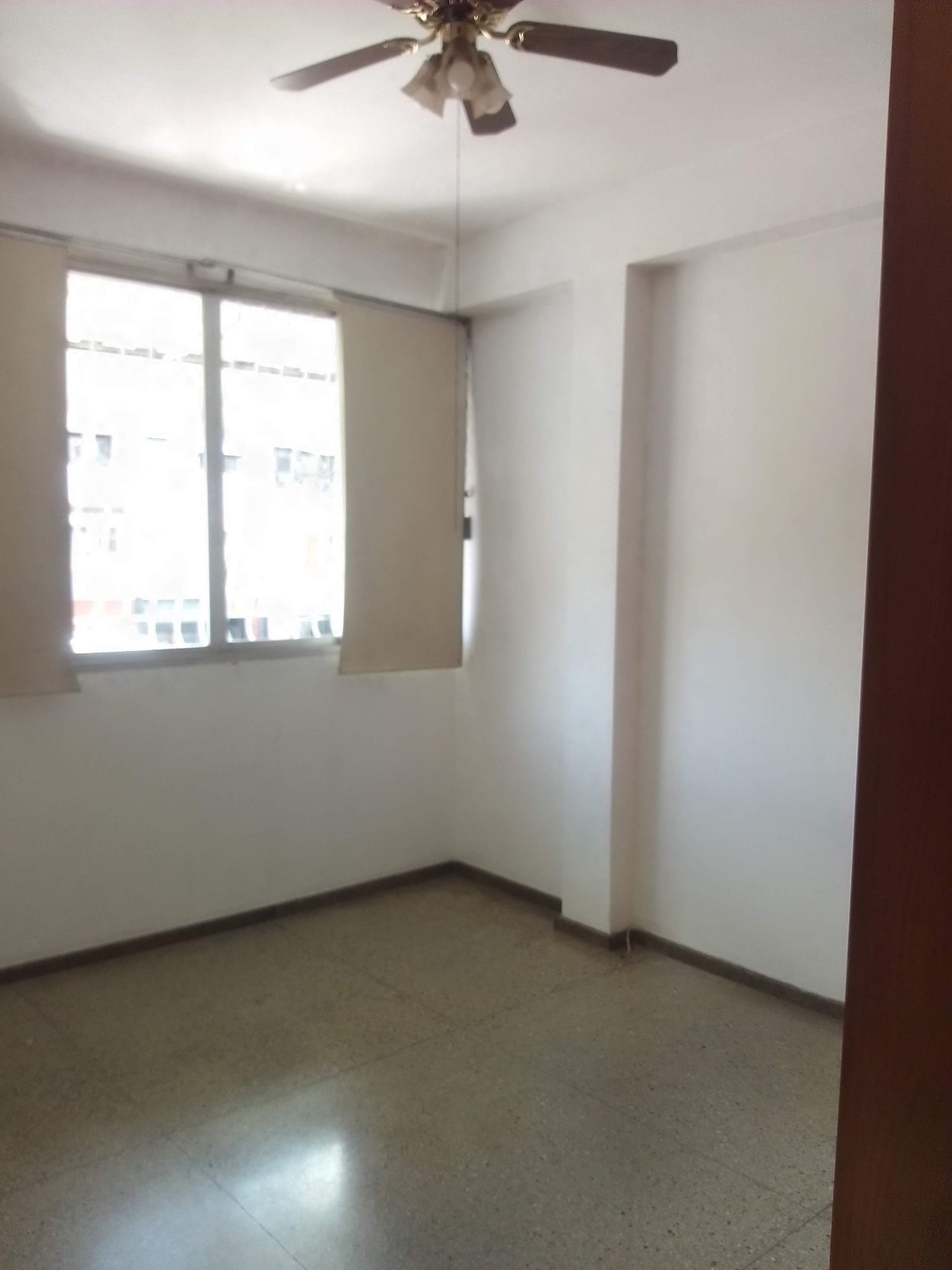 av.ppal Campo Claro, Sucre, Campo Claro, 2 Habitaciones Habitaciones, ,1 BañoBathrooms,Apartamento,En Venta,Campo Claro,Campo Claro,1021